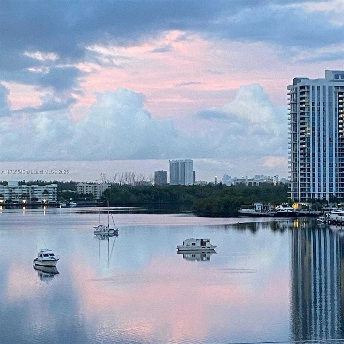 Small Image of 2903 POINT EAST DR #K611, Aventura Number 3