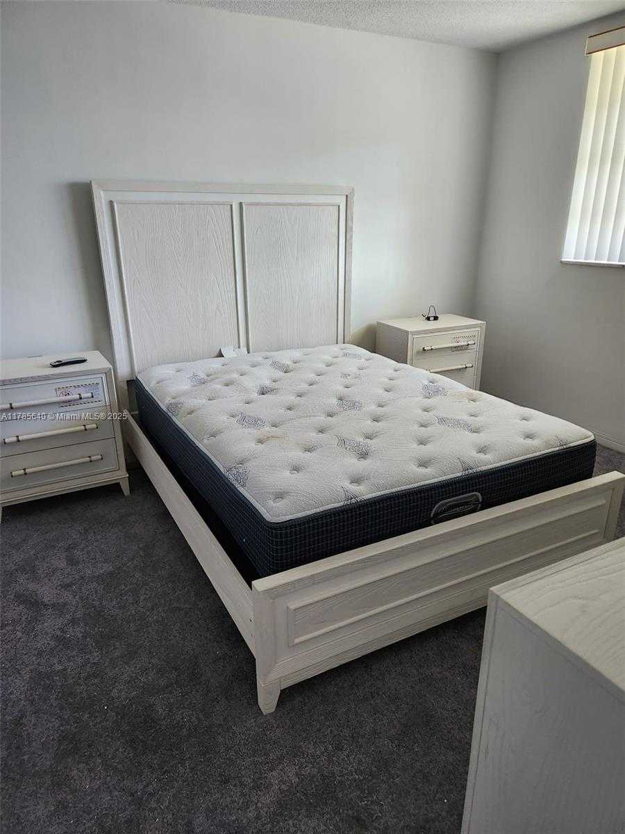 Small Image of 2903 POINT EAST DR #K611, Aventura Number 6