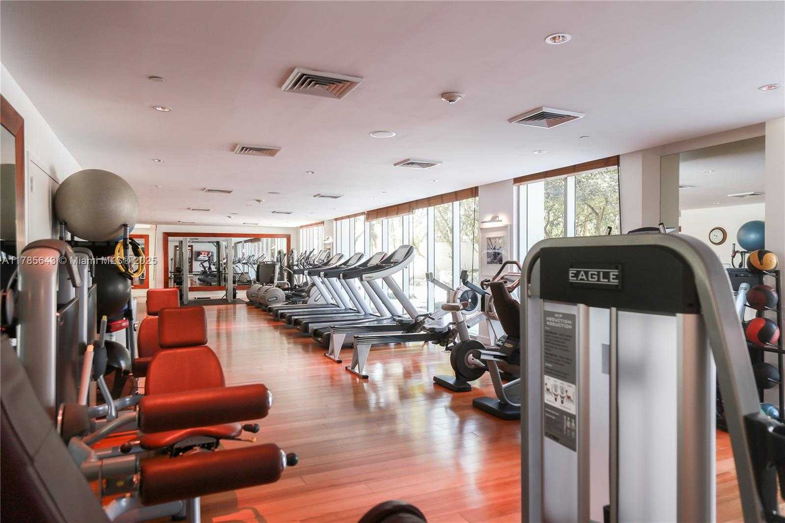 Small Image of 2627 SOUTH BAYSHORE DR #801, Miami Number 19