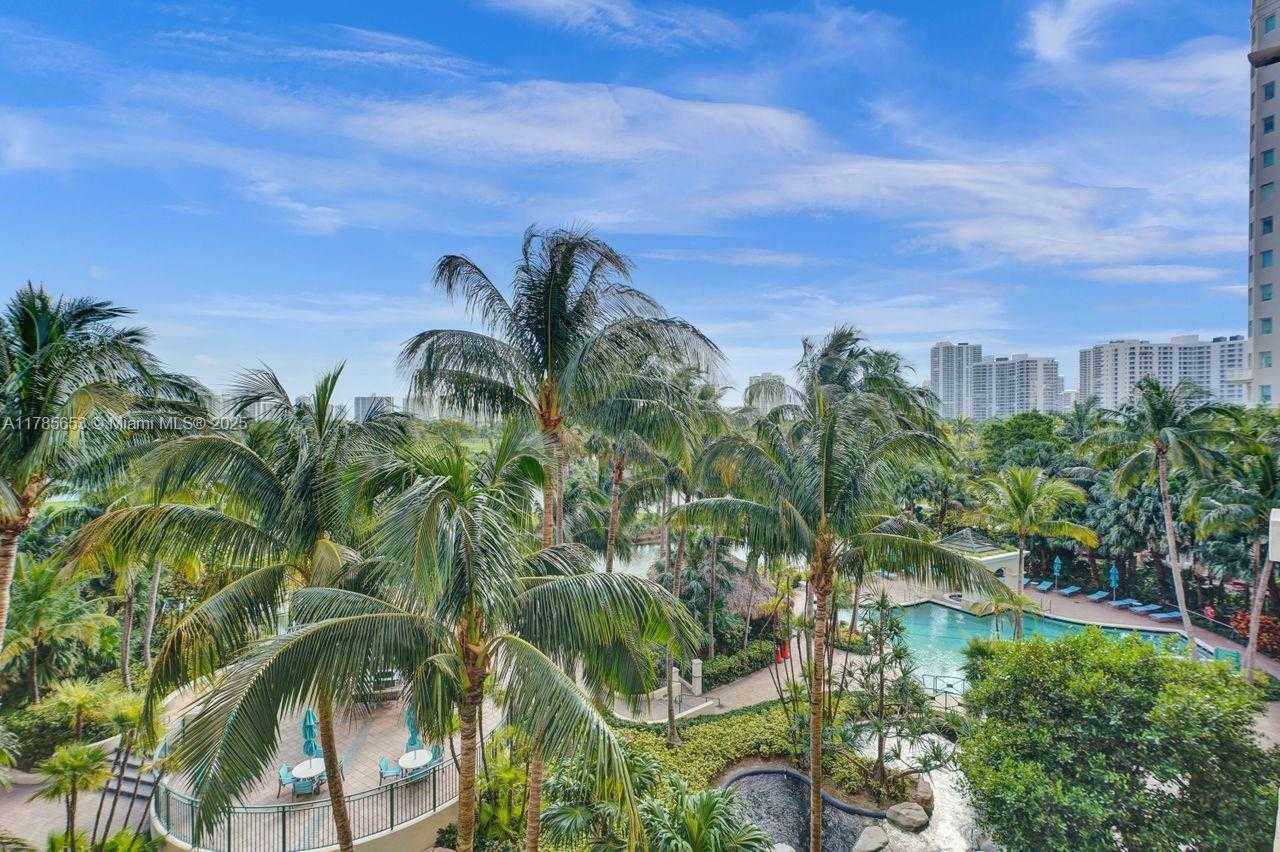 Small Image of 19501 WEST COUNTRY CLUB DR #402, Aventura Number 21