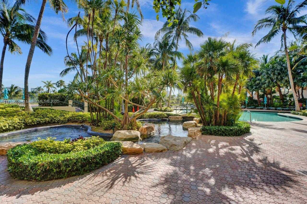 Small Image of 19501 WEST COUNTRY CLUB DR #402, Aventura Number 39