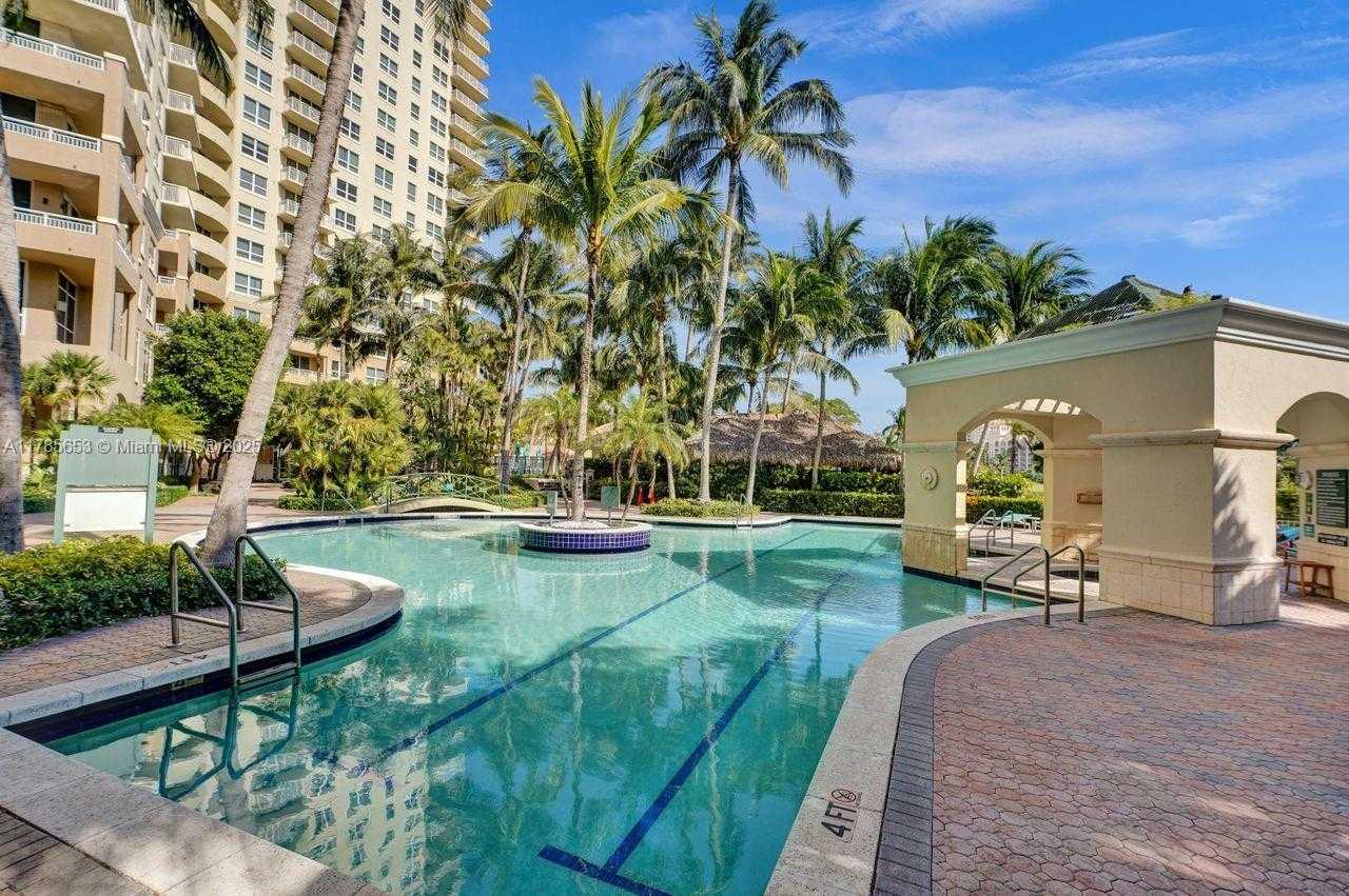 Small Image of 19501 WEST COUNTRY CLUB DR #402, Aventura Number 41