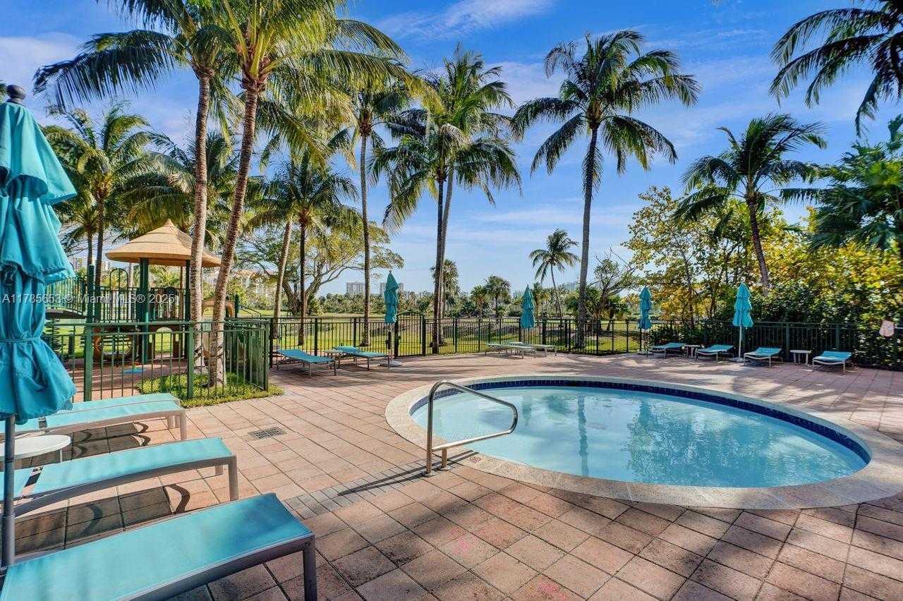 Small Image of 19501 WEST COUNTRY CLUB DR #402, Aventura Number 50
