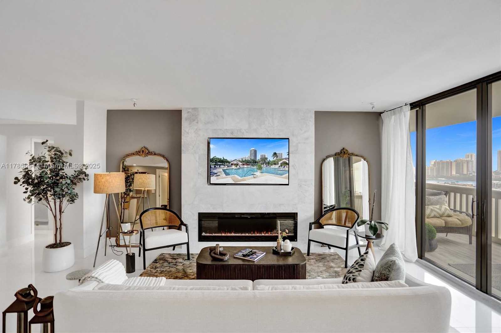 Small Image of 2000 ISLAND BLVD #2008, Aventura Number 7