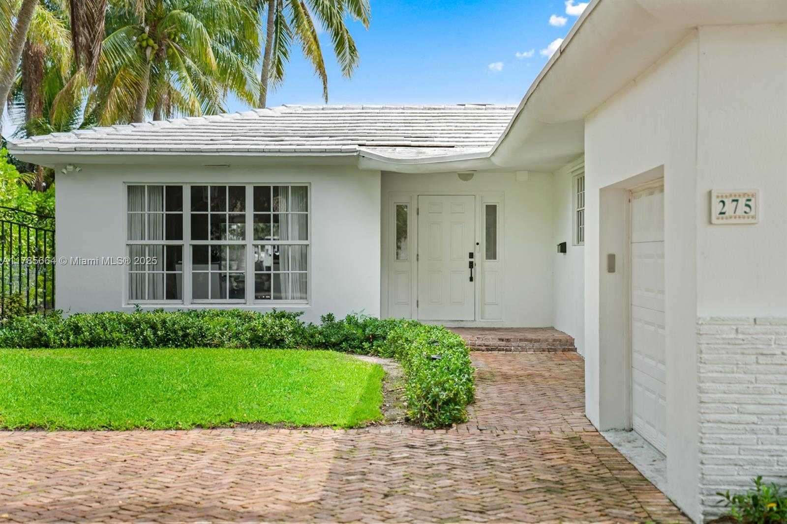 Small Image of 275 NORTH SHORE DR, Miami Beach Number 2