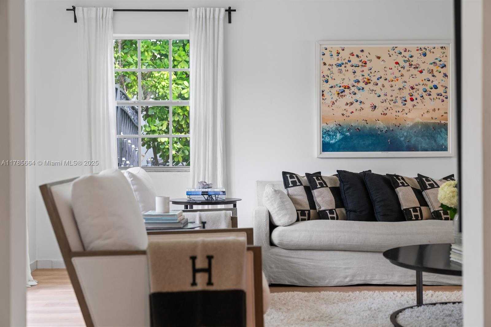 Small Image of 275 NORTH SHORE DR, Miami Beach Number 6