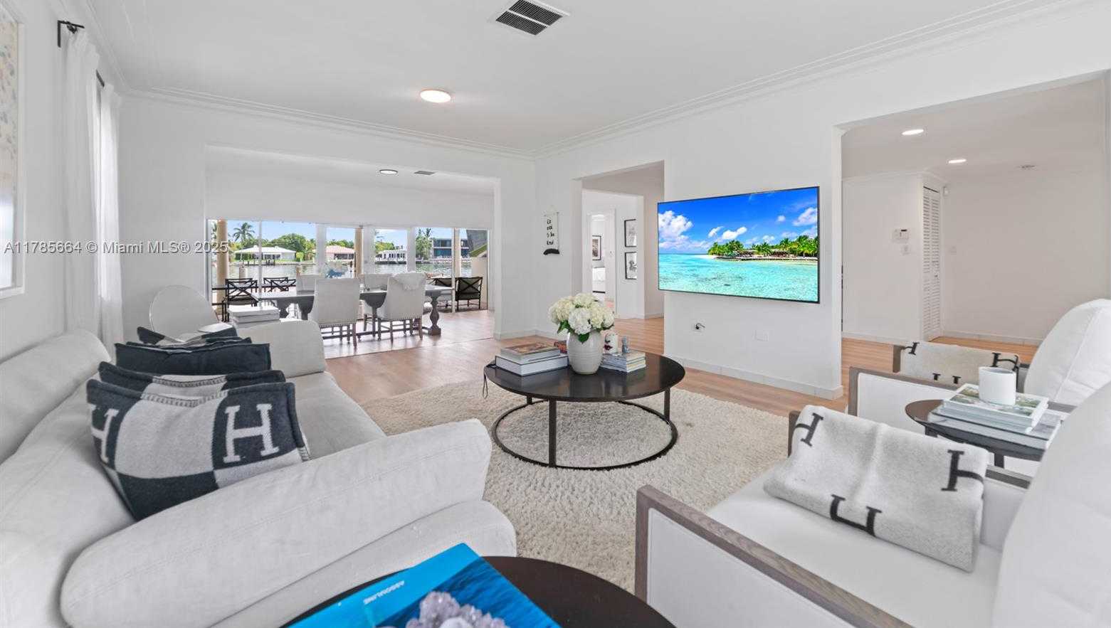 Small Image of 275 NORTH SHORE DR, Miami Beach Number 8