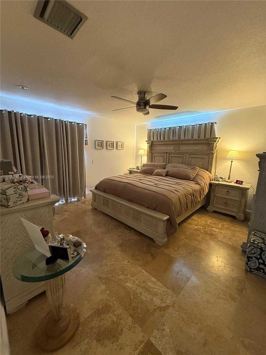 Small Image of 11332 SOUTH WEST 133RD CT #56-2, Miami Number 6