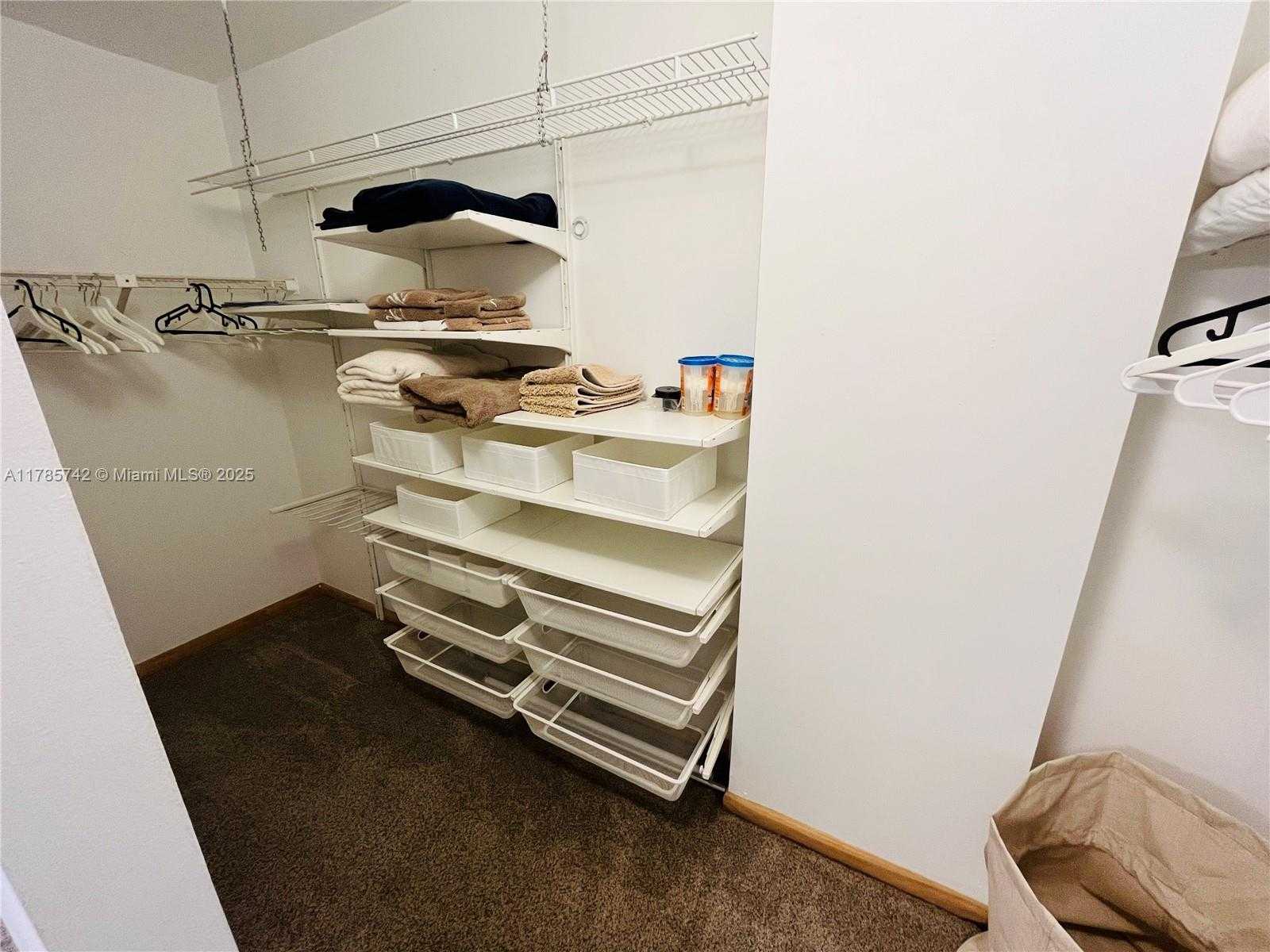 Small Image of 1450 BRICKELL BAY DR #811, Miami Number 21