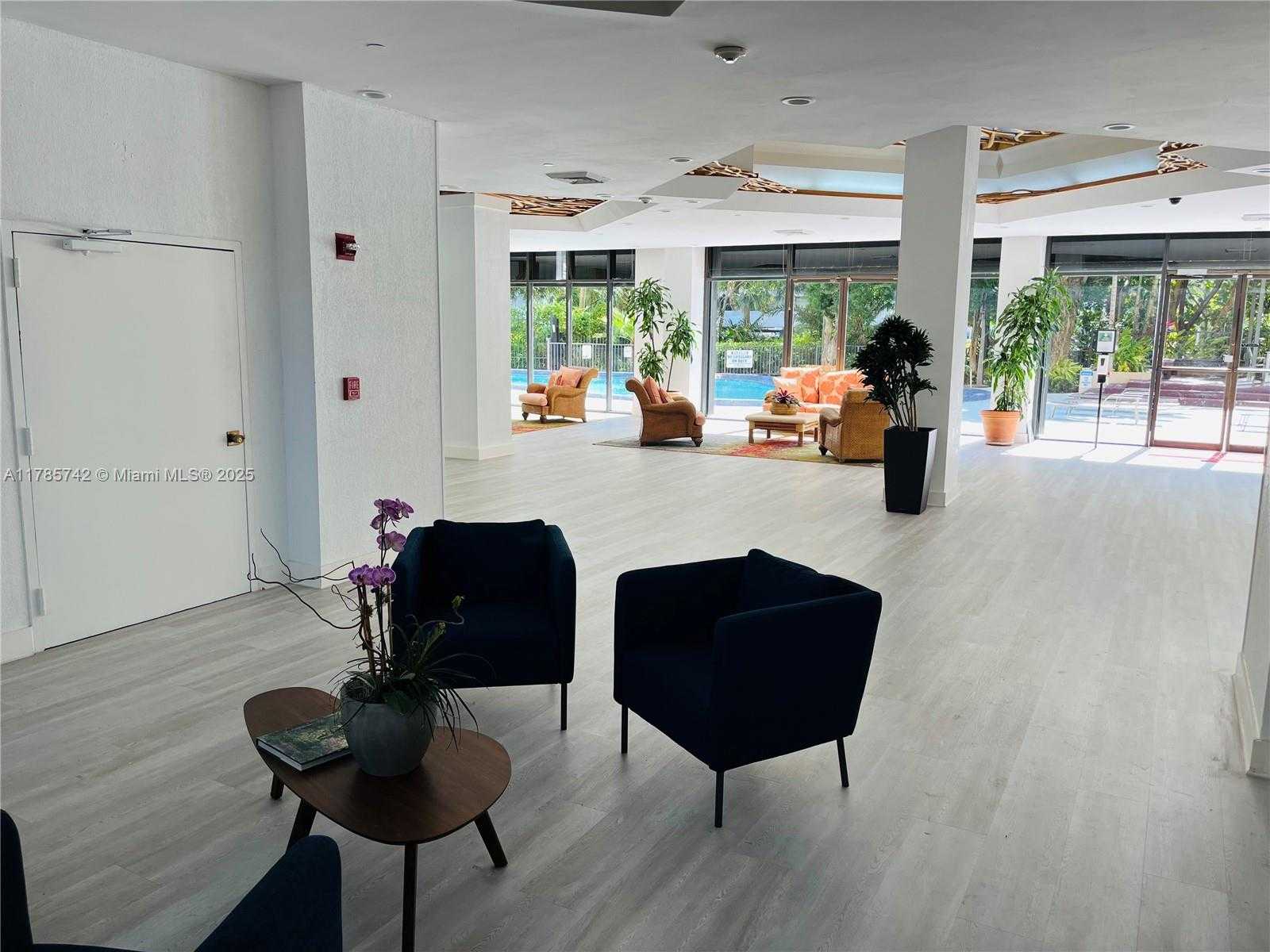 Small Image of 1450 BRICKELL BAY DR #811, Miami Number 28