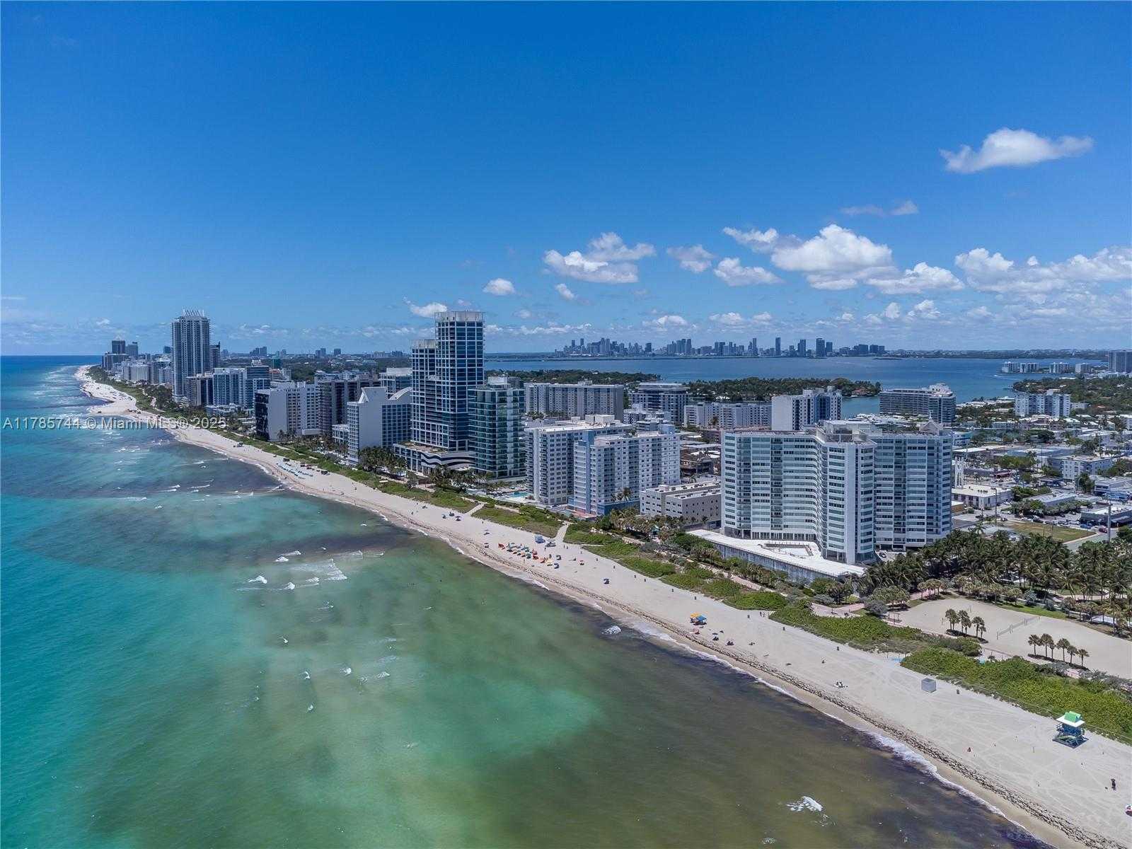 Small Image of 7135 COLLINS AVE #702, Miami Beach Number 12