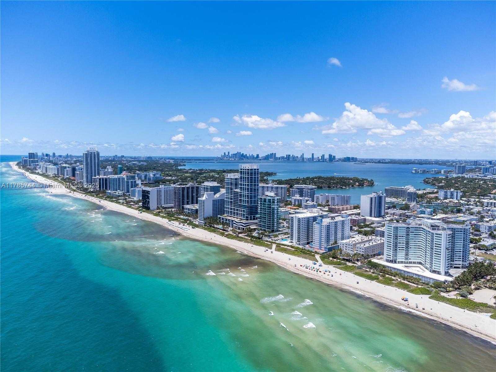 Small Image of 7135 COLLINS AVE #702, Miami Beach Number 14