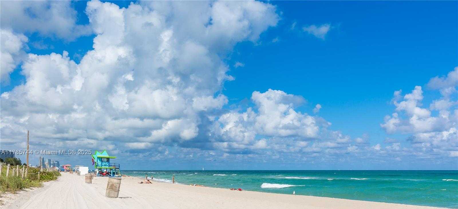 Small Image of 7135 COLLINS AVE #702, Miami Beach Number 2