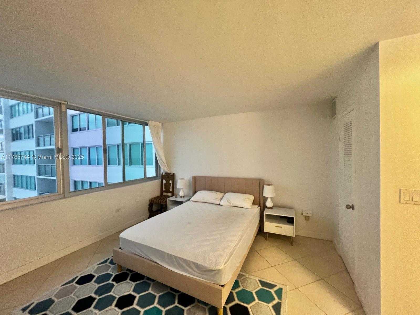 Small Image of 7135 COLLINS AVE #702, Miami Beach Number 43