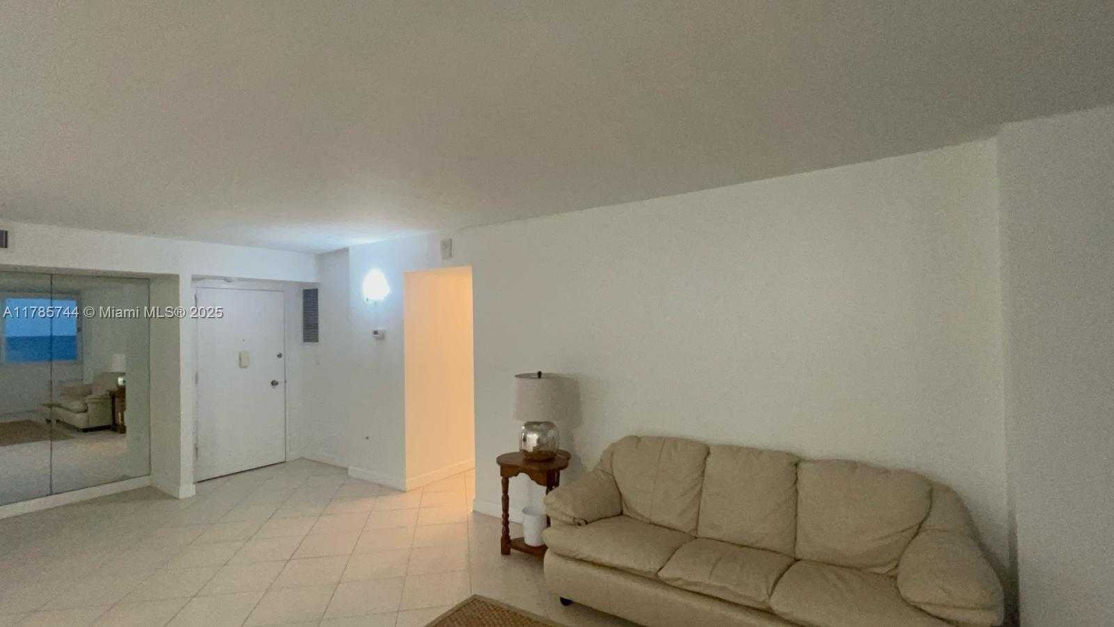 Small Image of 7135 COLLINS AVE #702, Miami Beach Number 51