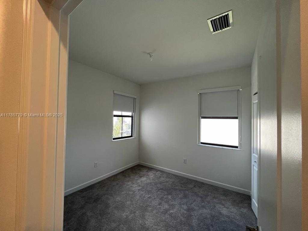 Small Image of 10025 SOUTH WEST 228TH TER #10025, Miami Number 26
