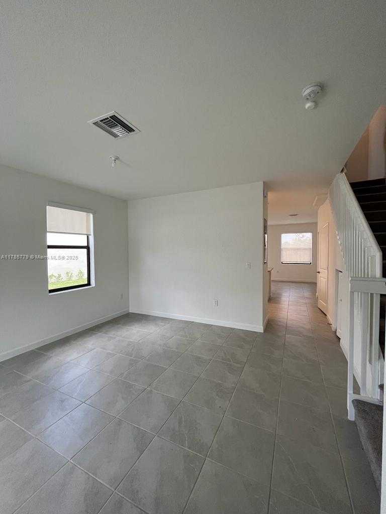Small Image of 10025 SOUTH WEST 228TH TER #10025, Miami Number 7