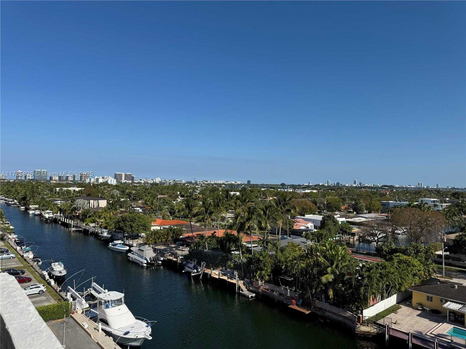 Small Image of 2020 NORTH EAST 135TH ST #808, North Miami Number 10