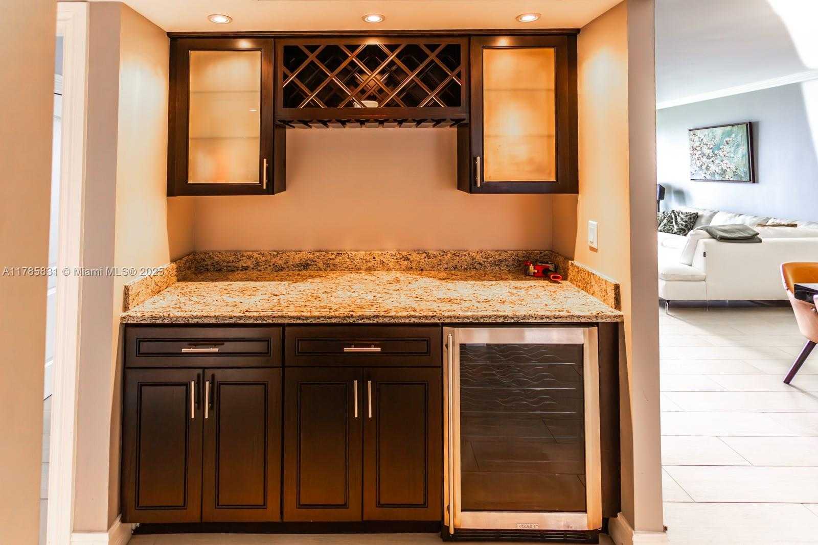 Small Image of 19370 COLLINS AVE #1403, Sunny Isles Beach Number 10