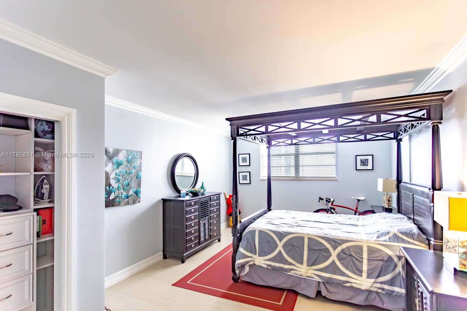 Small Image of 19370 COLLINS AVE #1403, Sunny Isles Beach Number 17
