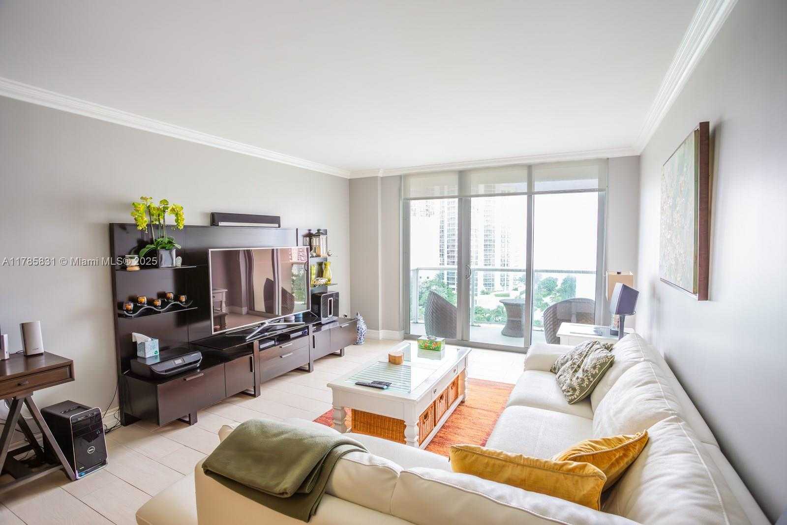 Small Image of 19370 COLLINS AVE #1403, Sunny Isles Beach Number 4