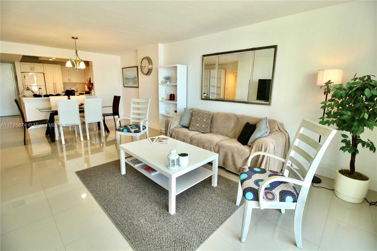 Small Image of 1865 SOUTH OCEAN DR #8I, Hallandale Beach Number 4