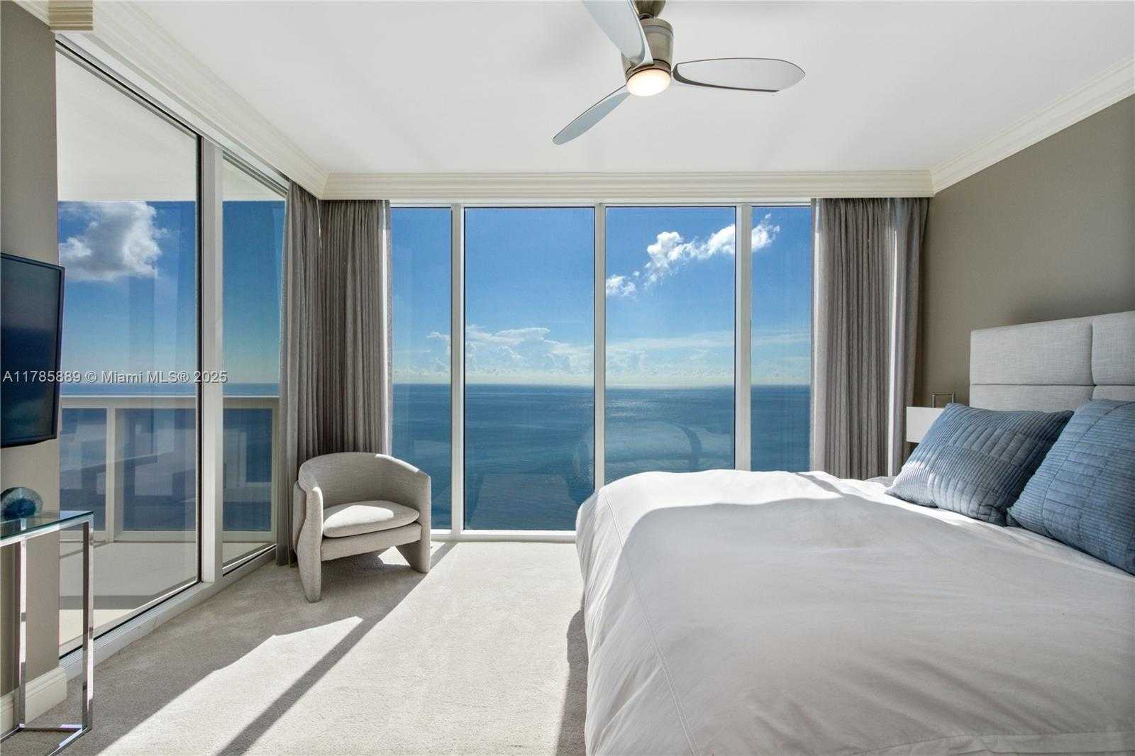 Small Image of 1830 SOUTH OCEAN DR #3401, Hallandale Beach Number 14