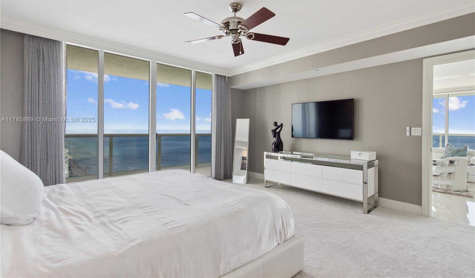 Small Image of 1830 SOUTH OCEAN DR #3401, Hallandale Beach Number 15