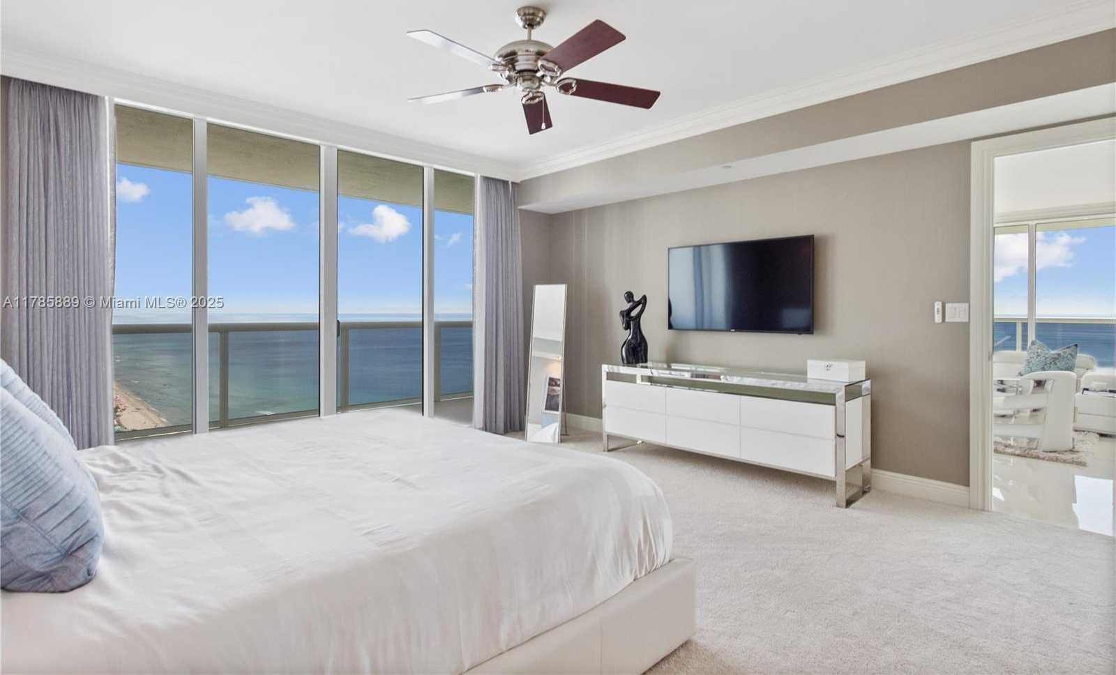 Small Image of 1830 SOUTH OCEAN DR #3401, Hallandale Beach Number 16