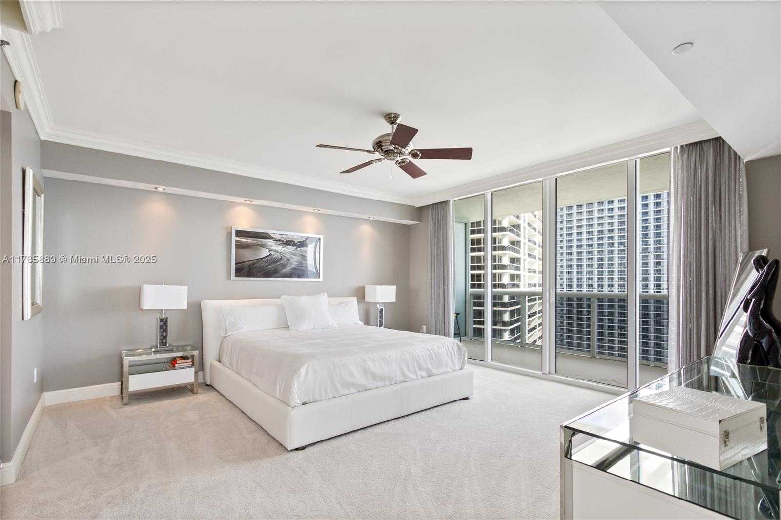 Small Image of 1830 SOUTH OCEAN DR #3401, Hallandale Beach Number 17