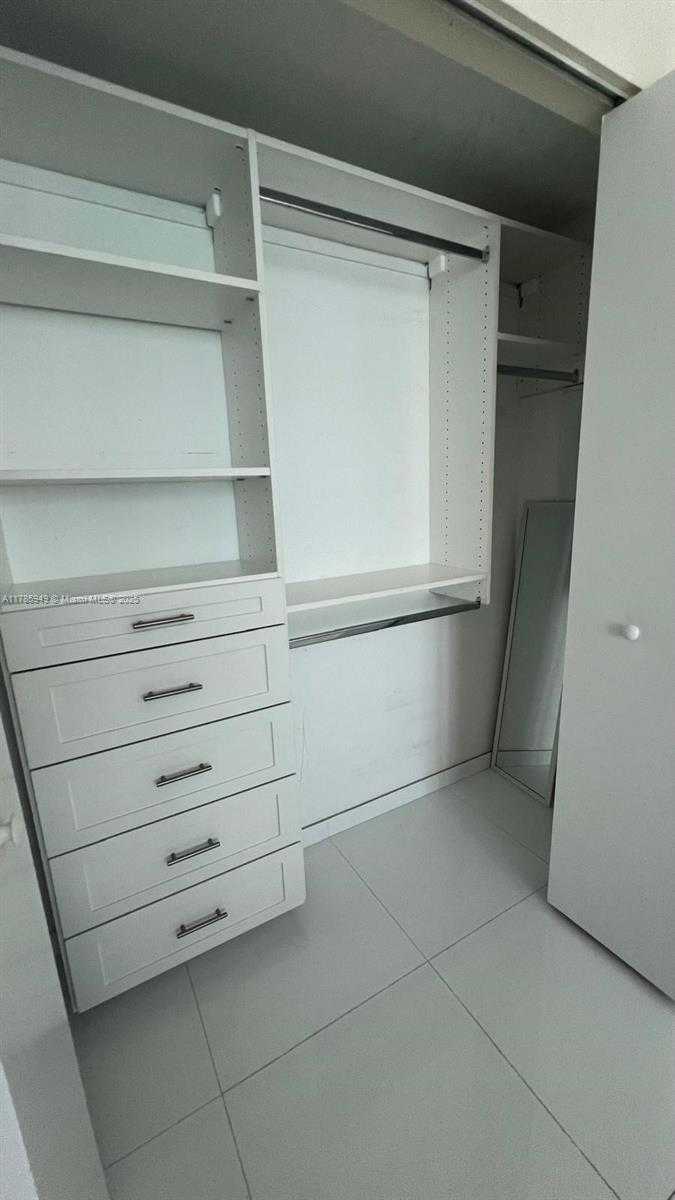 Small Image of 250 SUNNY ISLES BLVD #3-PH4, Sunny Isles Beach Number 8