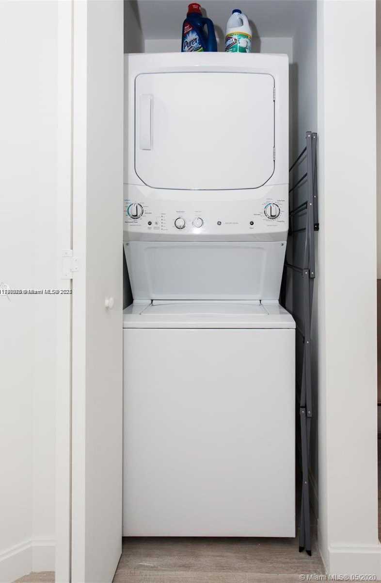 Small Image of 55 SOUTH WEST 9TH ST #2903, Miami Number 15