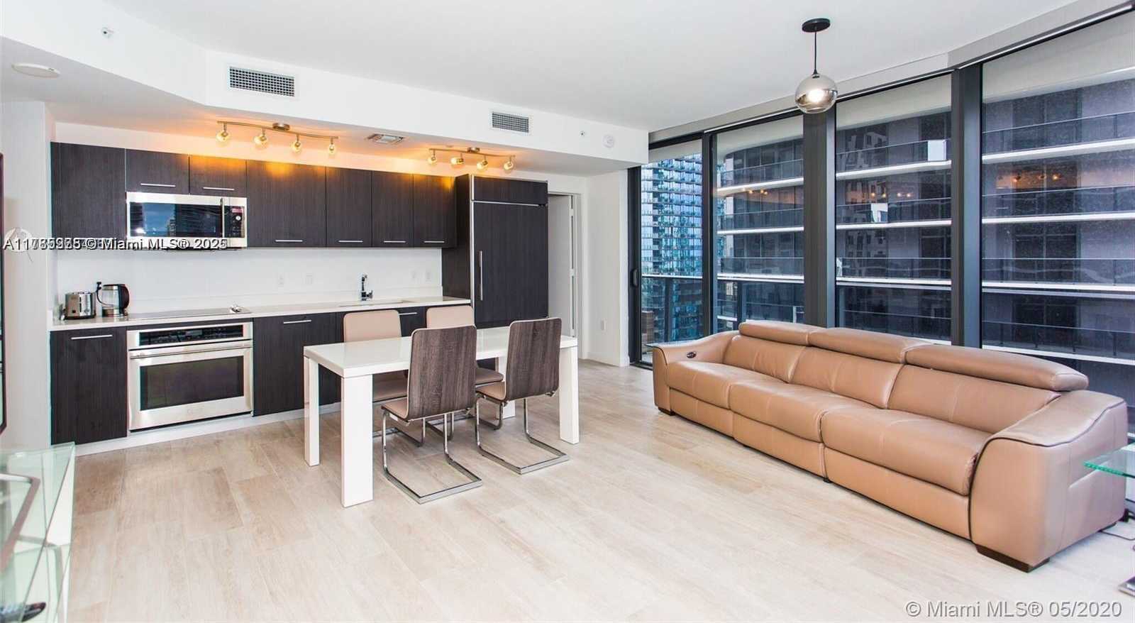 Small Image of 55 SOUTH WEST 9TH ST #2903, Miami Number 3