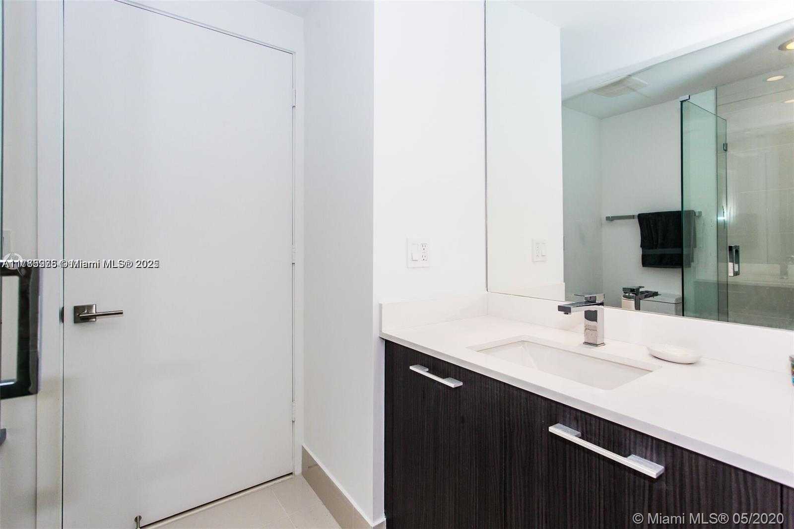 Small Image of 55 SOUTH WEST 9TH ST #2903, Miami Number 9