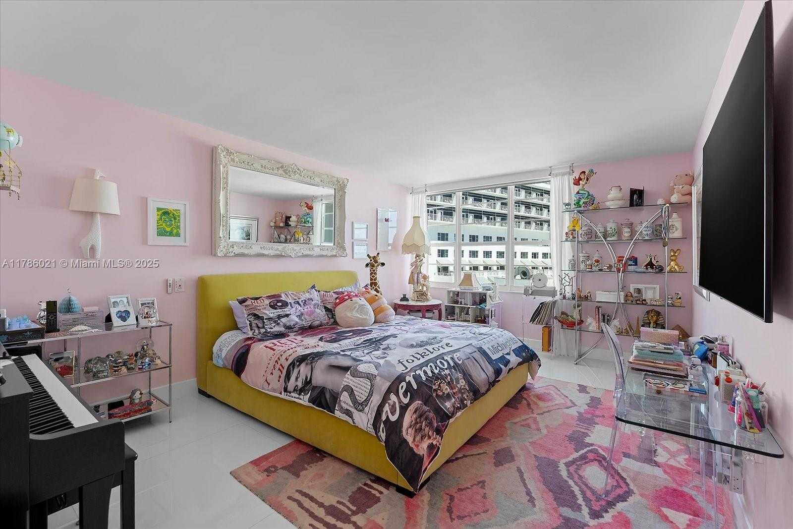 Small Image of 100 LINCOLN RD #747, Miami Beach Number 33