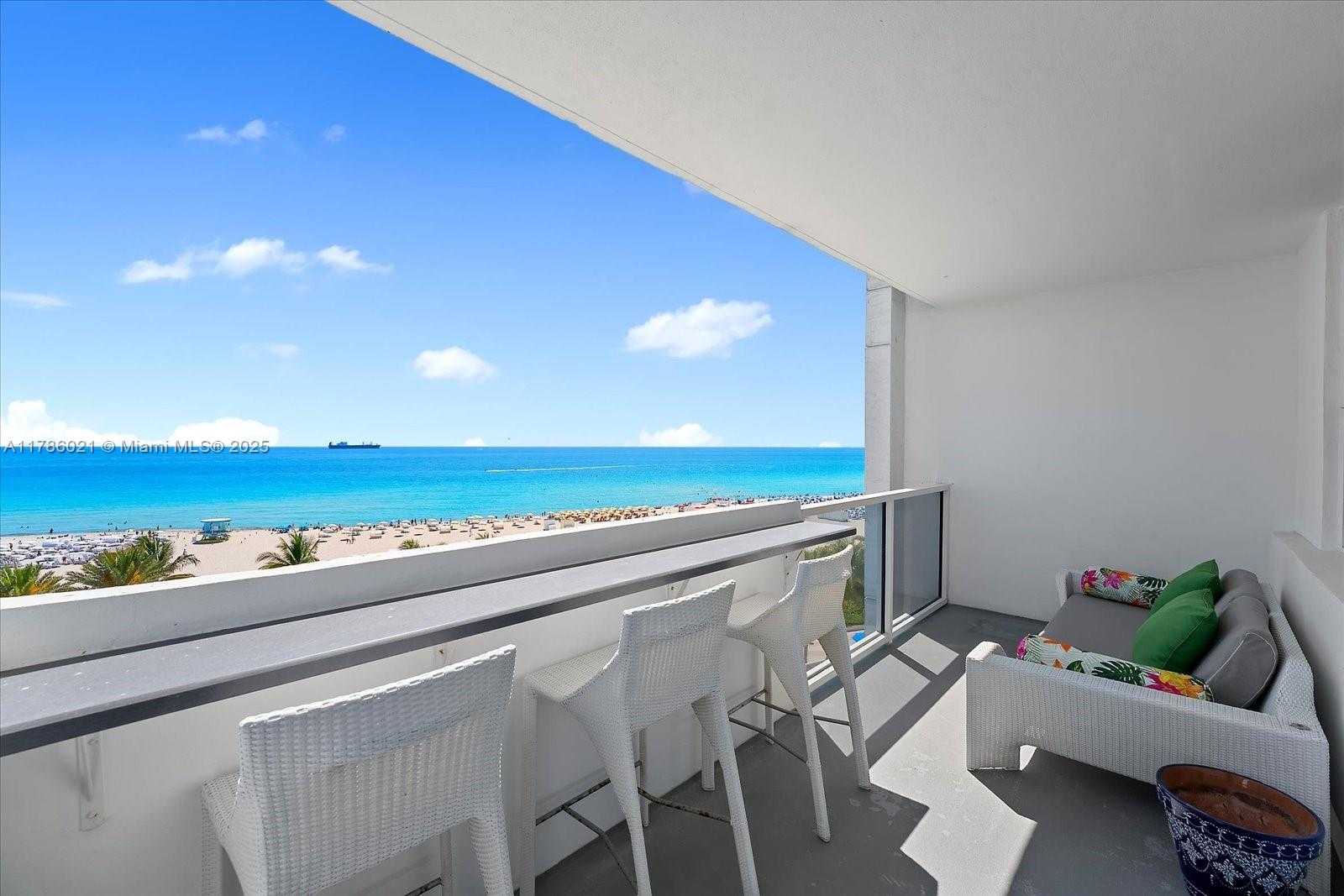 Small Image of 100 LINCOLN RD #747, Miami Beach Number 4