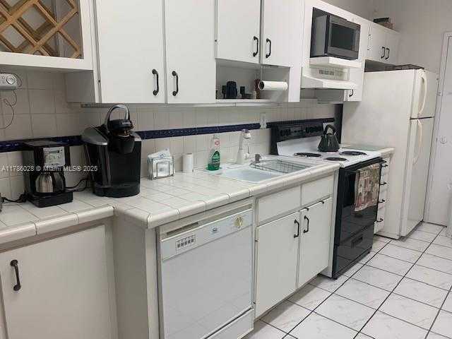 Small Image of 100 LINCOLN RD #1430, Miami Beach Number 5