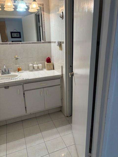 Small Image of 100 LINCOLN RD #1430, Miami Beach Number 7