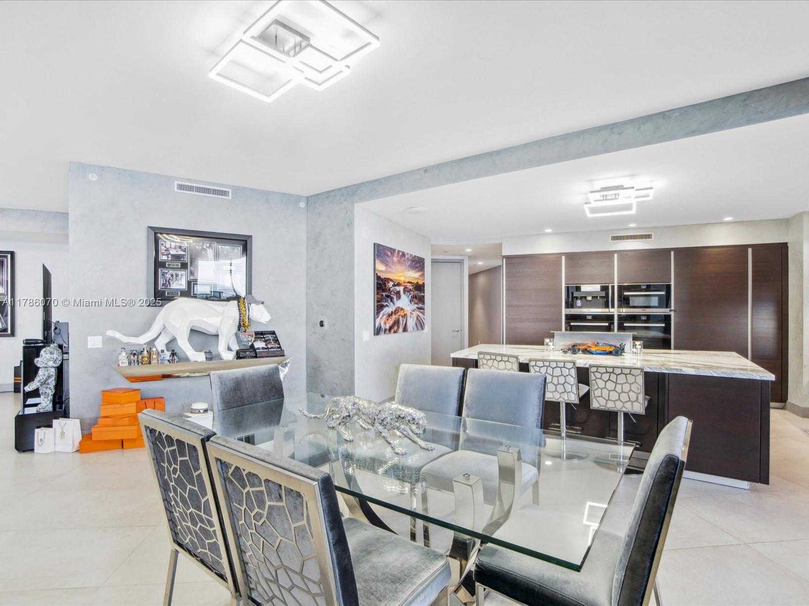 Small Image of 18555 COLLINS AVE #5505, Sunny Isles Beach Number 10