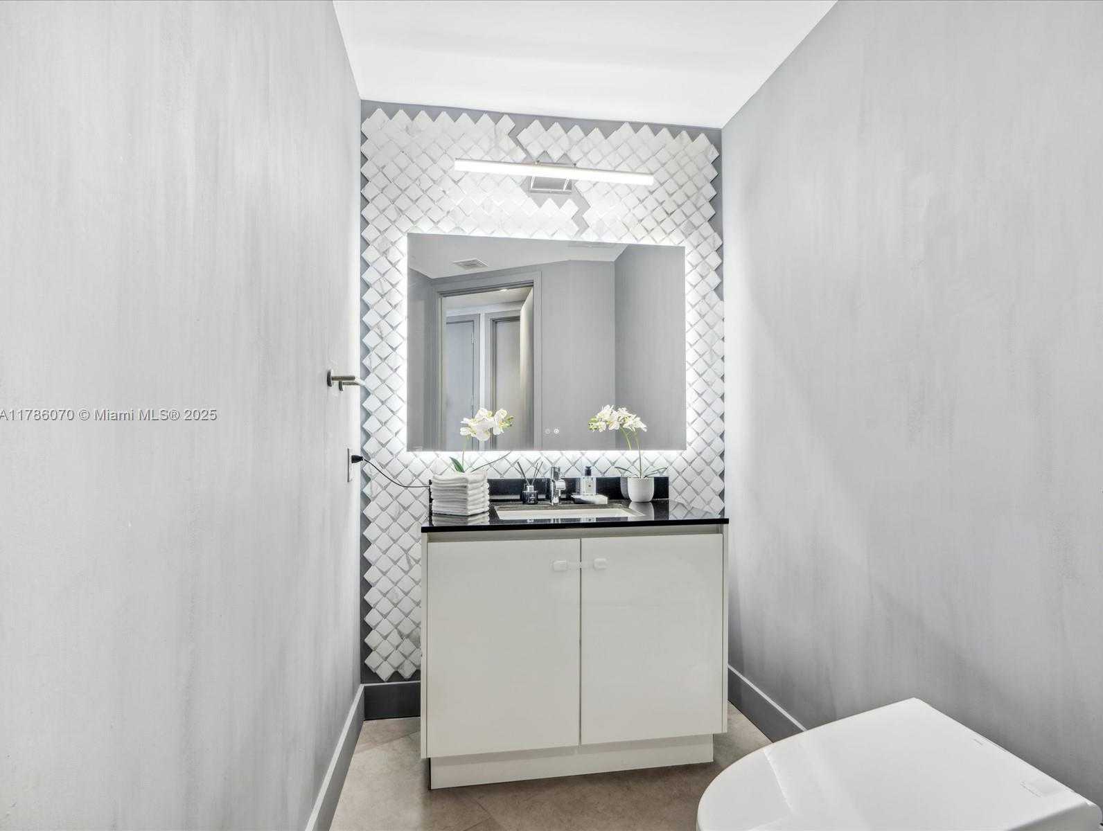 Small Image of 18555 COLLINS AVE #5505, Sunny Isles Beach Number 17