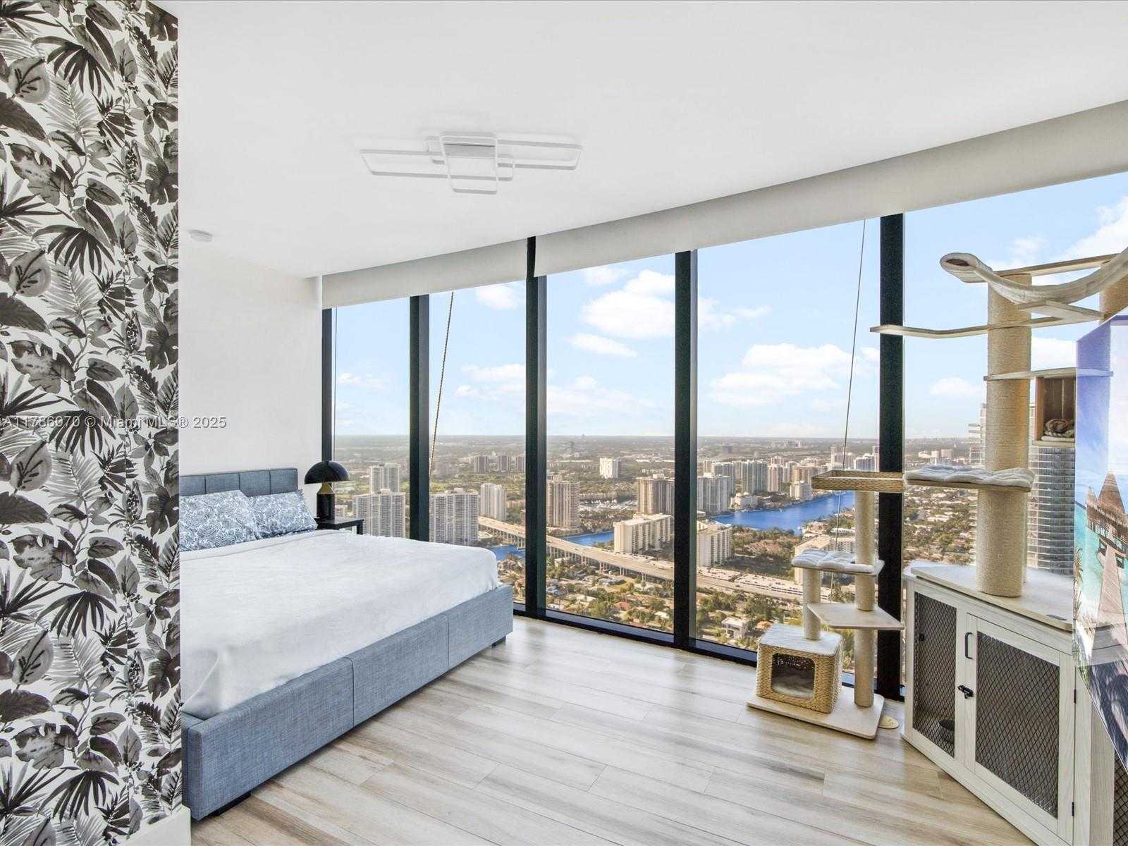 Small Image of 18555 COLLINS AVE #5505, Sunny Isles Beach Number 26