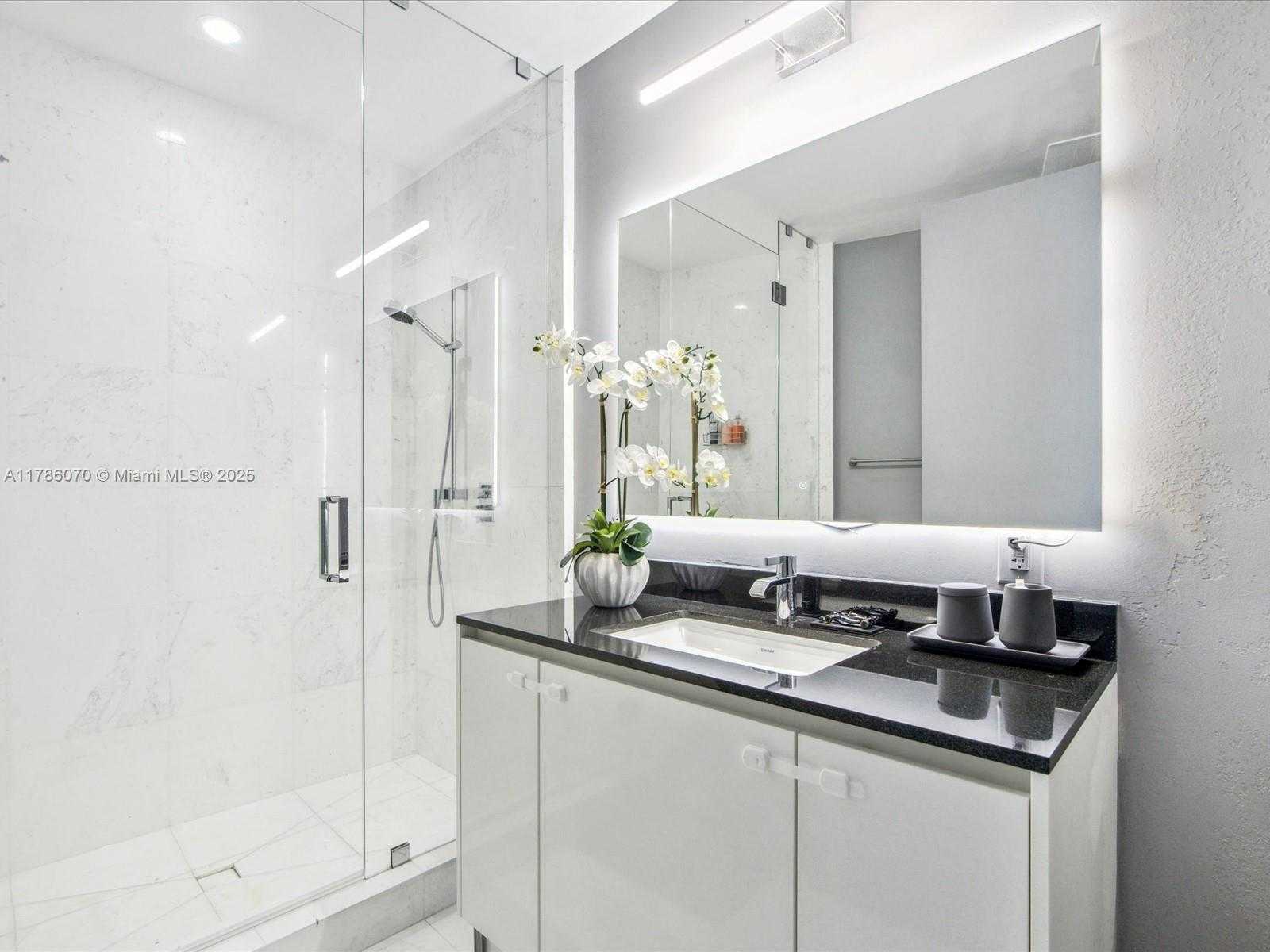 Small Image of 18555 COLLINS AVE #5505, Sunny Isles Beach Number 29