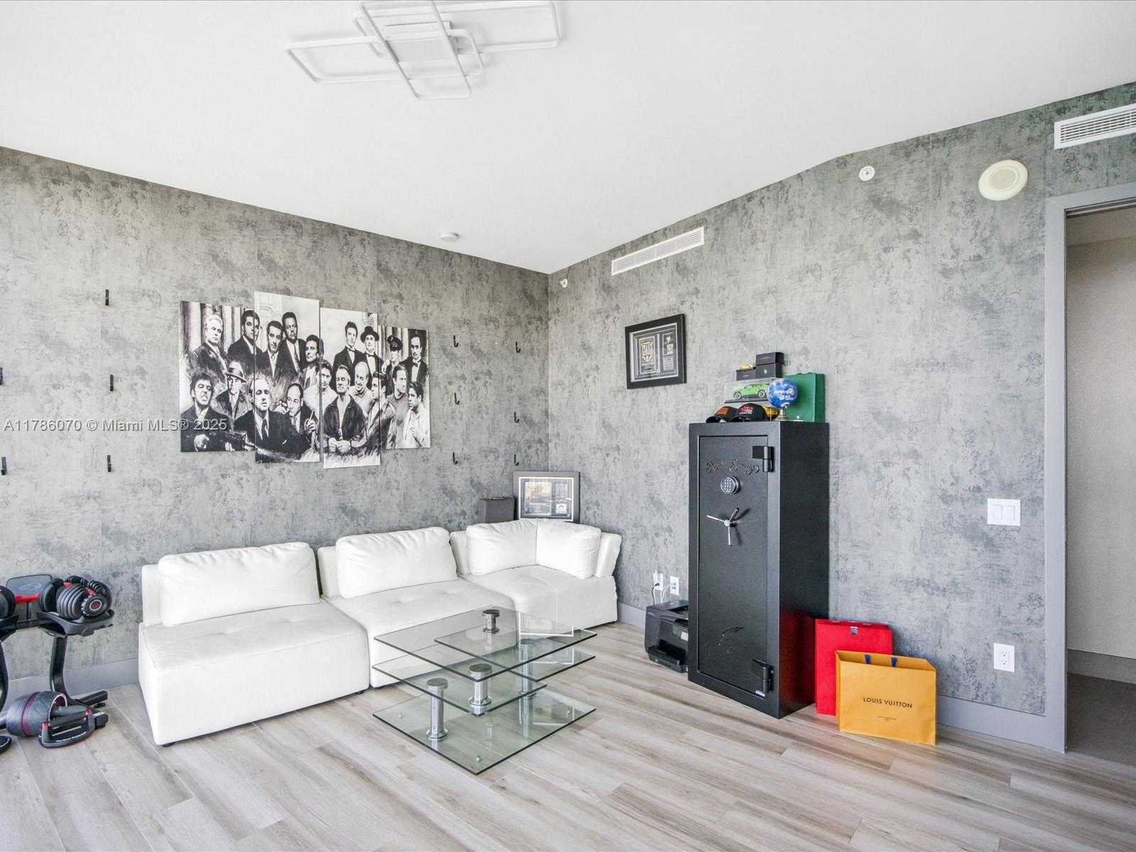 Small Image of 18555 COLLINS AVE #5505, Sunny Isles Beach Number 33