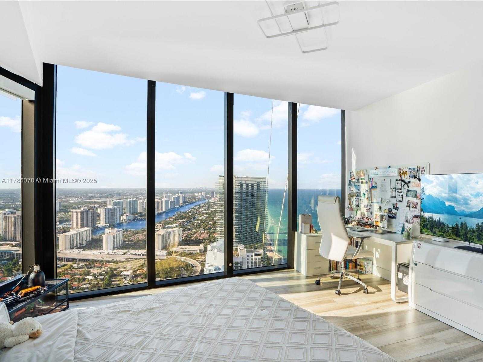 Small Image of 18555 COLLINS AVE #5505, Sunny Isles Beach Number 37