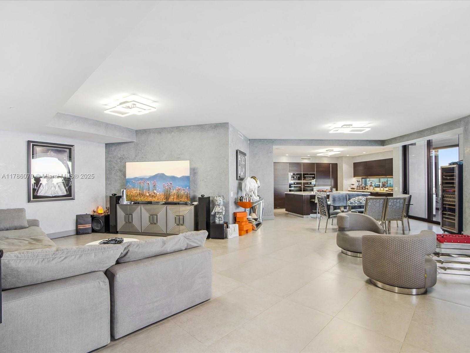 Small Image of 18555 COLLINS AVE #5505, Sunny Isles Beach Number 6