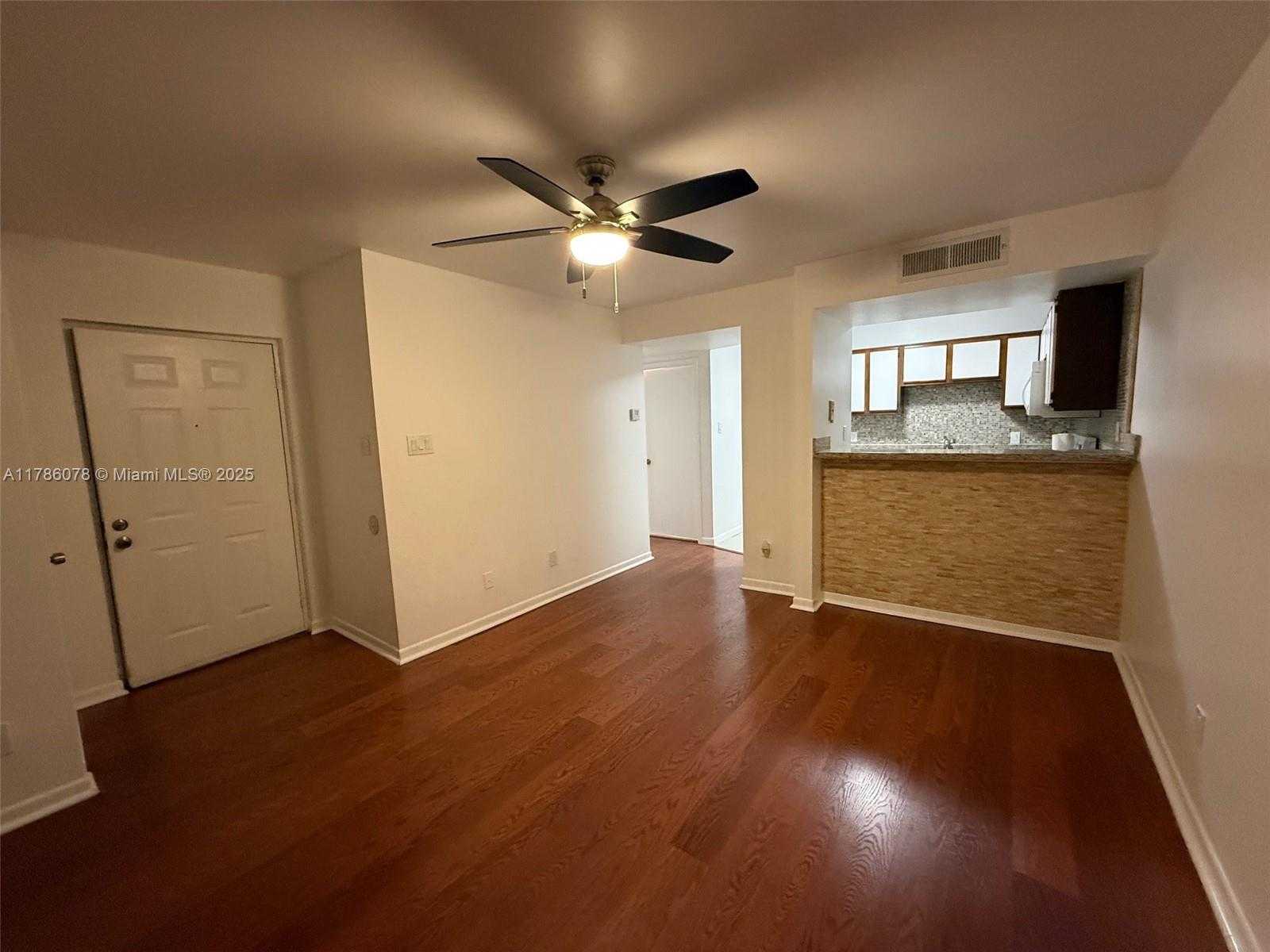 Small Image of 15290 SOUTH WEST 106TH LN #323, Miami Number 14