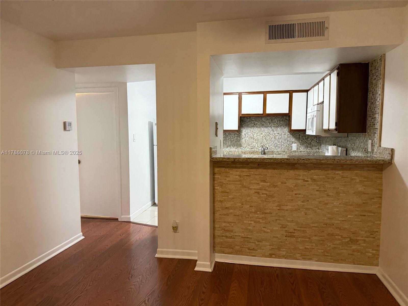 Small Image of 15290 SOUTH WEST 106TH LN #323, Miami Number 8