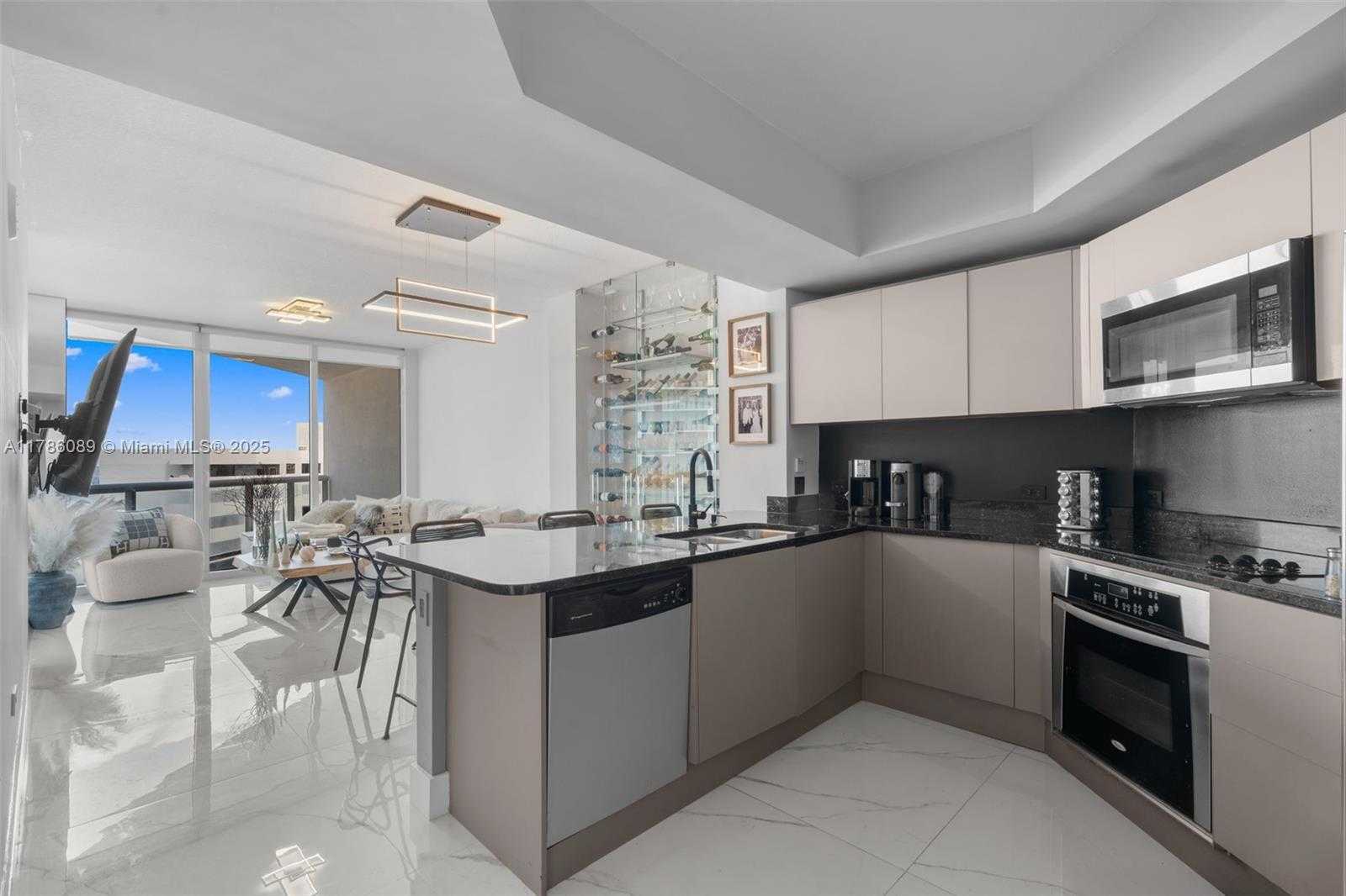 Small Image of 480 NORTH EAST 30TH ST #904, Miami Number 7