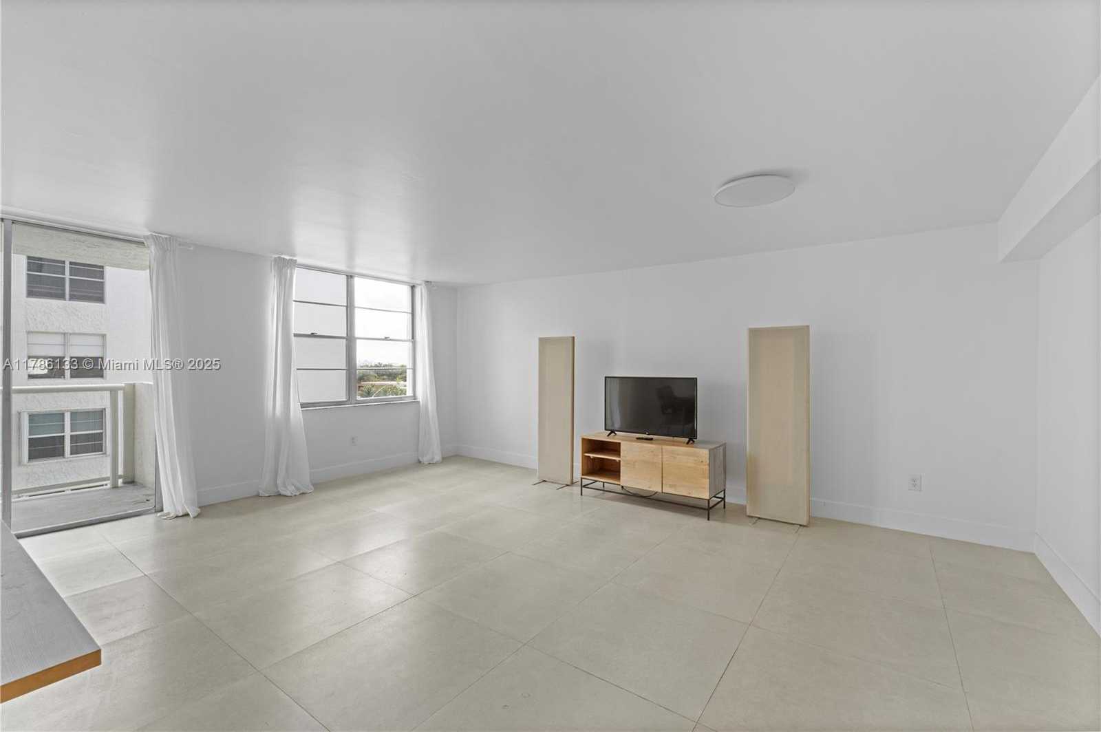Small Image of 10000 WEST BAY HARBOR DR #504, Bay Harbor Islands Number 31