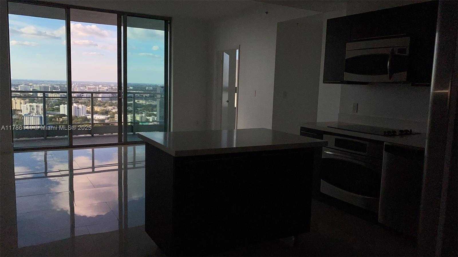 Small Image of 90 SOUTH WEST 3RD ST #3907, Miami Number 10